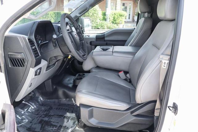 Photo of 2017 Oxford White Ford F-150
