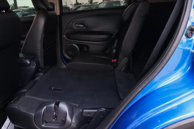 Photo of 2022 Aegean Blue Metallic Honda HR-V