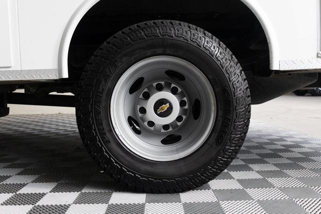 Photo of 2021 Summit White Chevrolet Silverado 3500