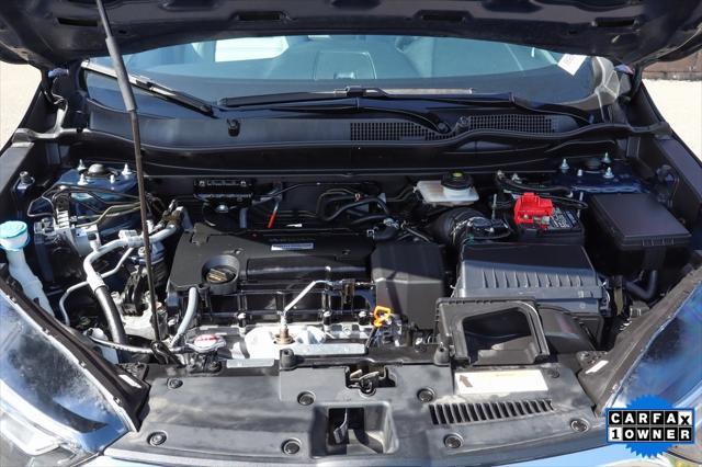 Photo of 2018 Obsidian Blue Pearl Honda CR-V