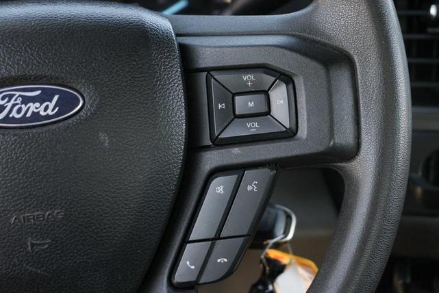 Photo of 2022 Oxford White Ford F-250