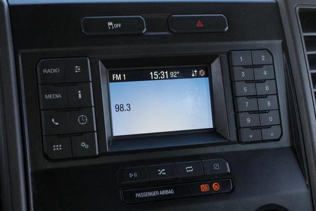 Photo of 2022 Oxford White Ford F-250