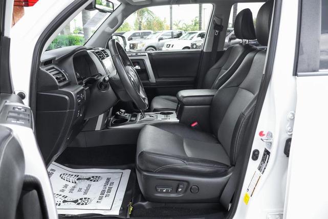 Photo of 2021 Super White Toyota 4Runner