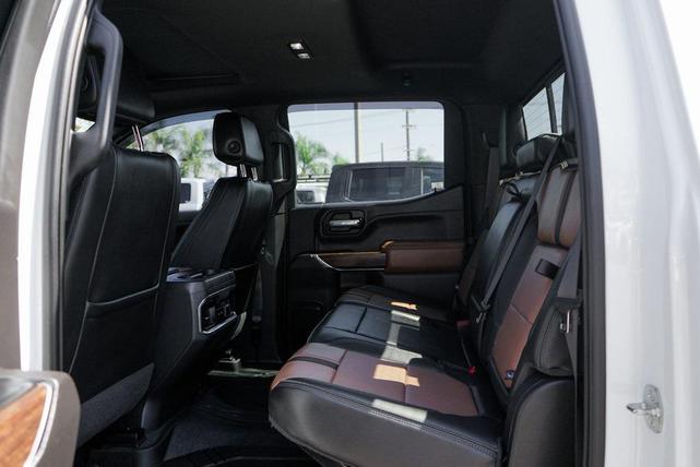 Photo of 2021 Iridescent Pearl Tricoat Chevrolet Silverado 1500