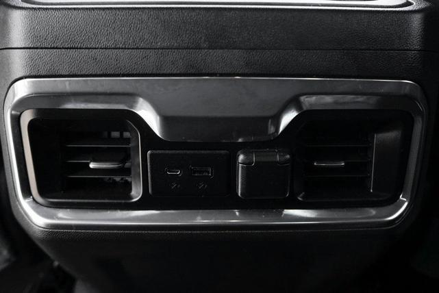 Photo of 2021 Iridescent Pearl Tricoat Chevrolet Silverado 1500