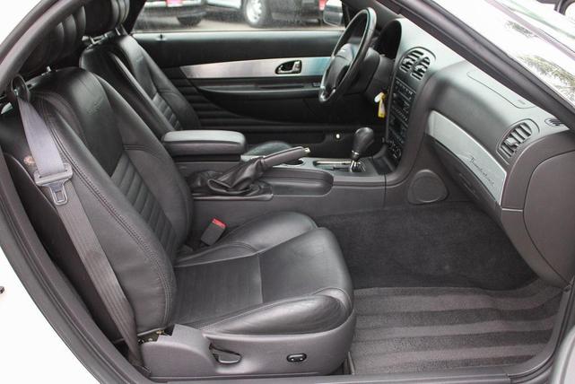 Photo of 2002 Whisper White Ford Thunderbird