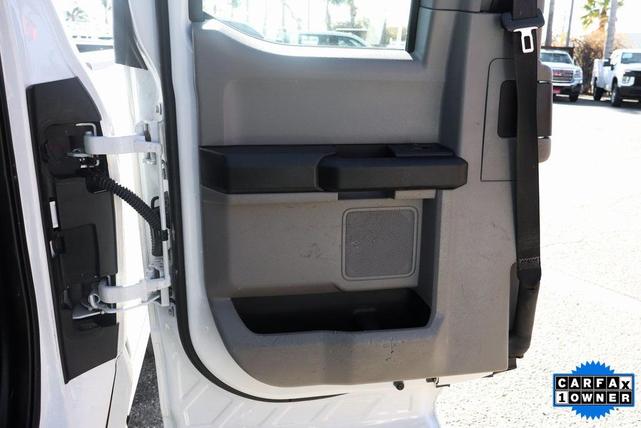 Photo of 2020 Oxford White Ford F-250