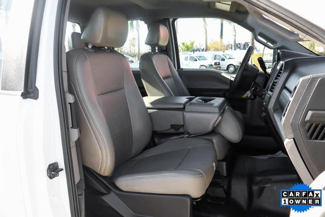 Photo of 2020 Oxford White Ford F-250