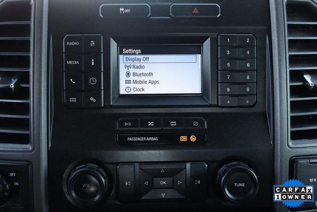 Photo of 2020 Oxford White Ford F-250