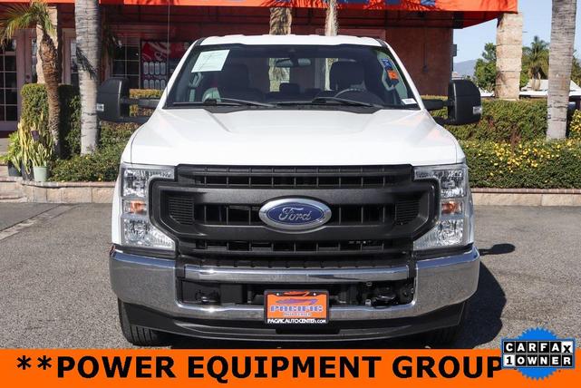 Photo of 2020 Oxford White Ford F-250