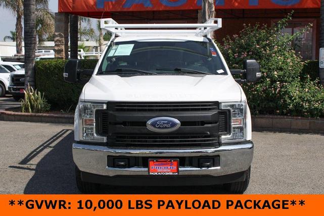 Photo of 2018 Oxford White Ford F-250