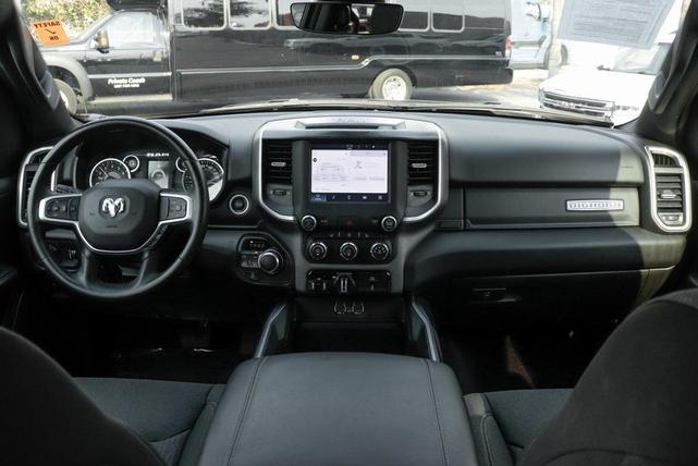 Photo of 2023 Diamond Black Crystal Pearlcoat RAM 1500