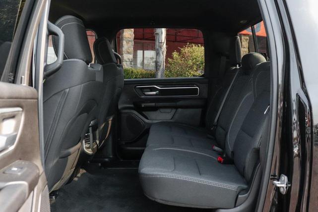 Photo of 2023 Diamond Black Crystal Pearlcoat RAM 1500