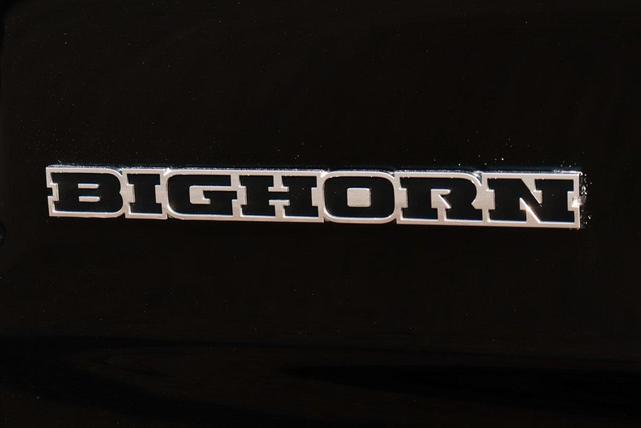 Photo of 2023 Diamond Black Crystal Pearlcoat RAM 1500