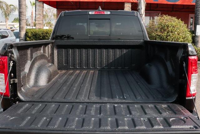 Photo of 2023 Diamond Black Crystal Pearlcoat RAM 1500
