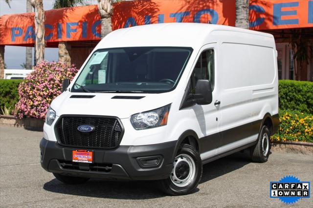 Photo of 2023 Oxford White Ford Transit-250