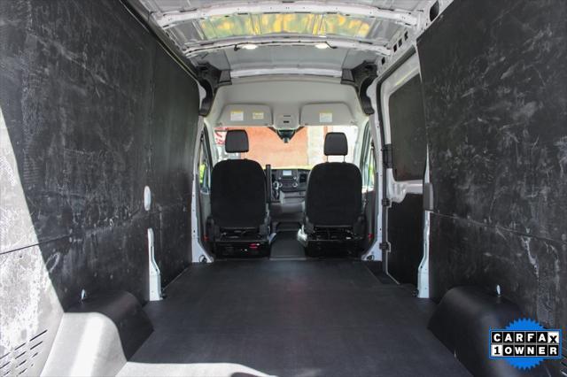 Photo of 2023 Oxford White Ford Transit-250