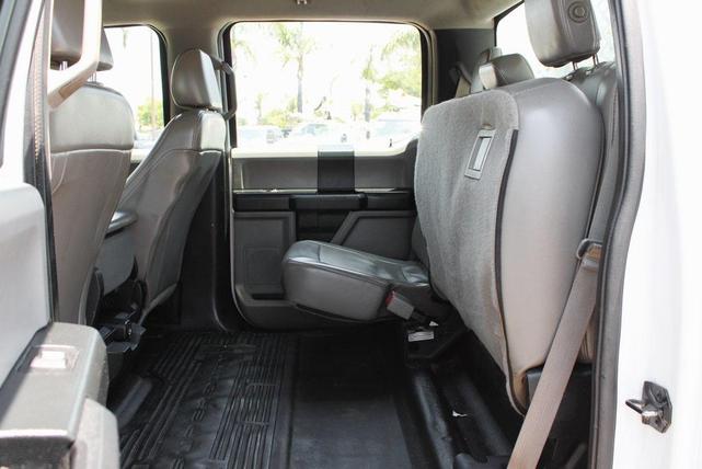 Photo of 2017 Oxford White Ford F-450