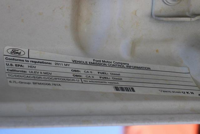 Photo of 2011 Oxford White Ford F-250