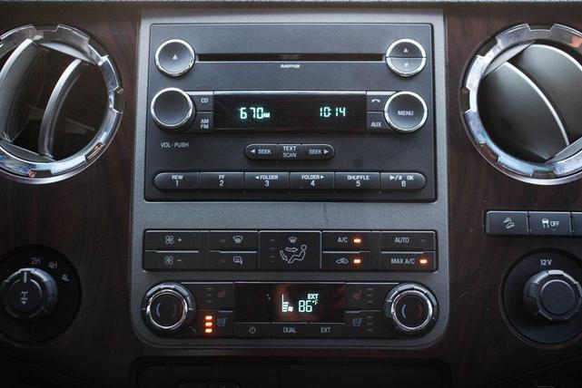 Photo of 2011 Oxford White Ford F-250