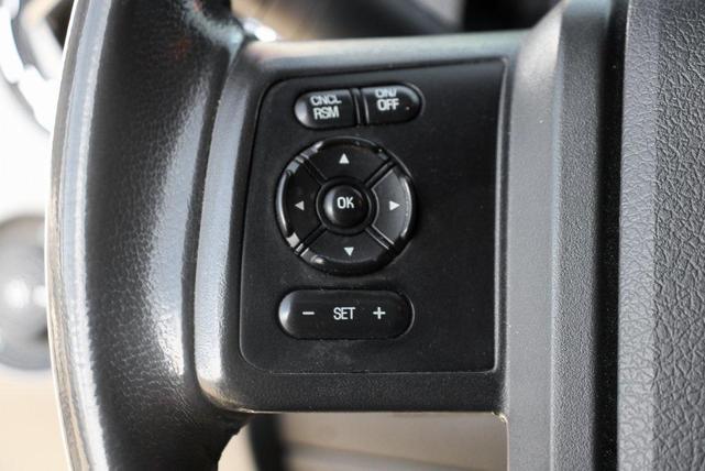 Photo of 2011 Oxford White Ford F-250