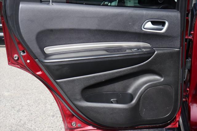 Photo of 2019 Octane Red Pearlcoat Dodge Durango