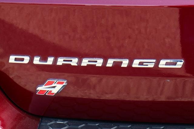 Photo of 2019 Octane Red Pearlcoat Dodge Durango