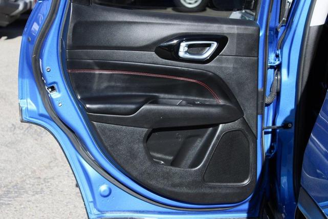 Photo of 2022 Laser Blue Pearlcoat Jeep Compass