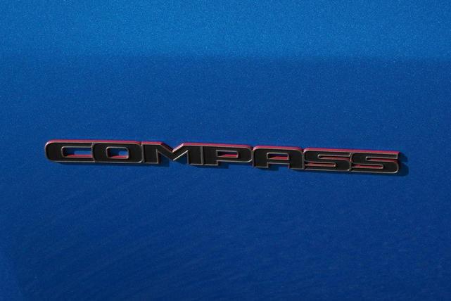 Photo of 2022 Laser Blue Pearlcoat Jeep Compass