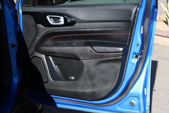 Photo of 2022 Laser Blue Pearlcoat Jeep Compass
