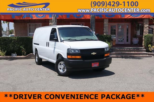2022 Chevrolet Express 2500