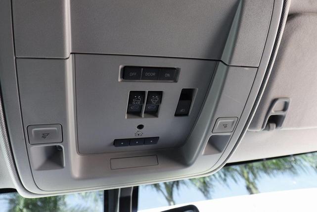 Photo of 2019 Silver Ice Metallic Chevrolet Silverado 2500