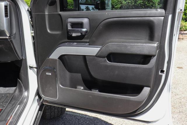 Photo of 2019 Silver Ice Metallic Chevrolet Silverado 2500