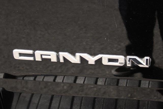 Photo of 2015 Onyx Black GMC Canyon
