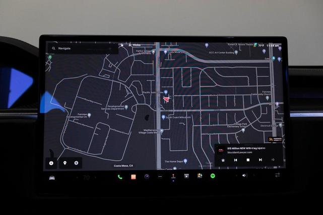 Photo of 2021 Gray Tesla Model S