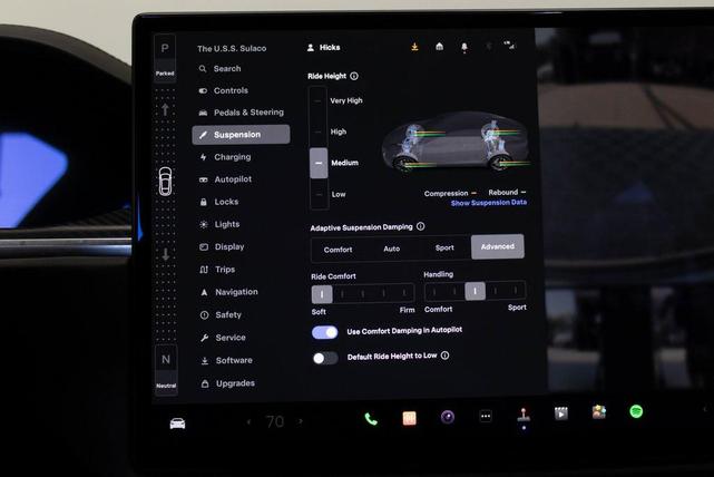 Photo of 2021 Gray Tesla Model S
