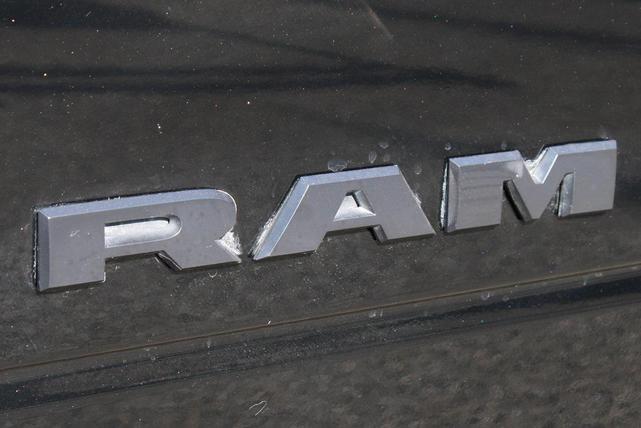 Photo of 2022 Diamond Black Crystal Pearlcoat RAM 3500