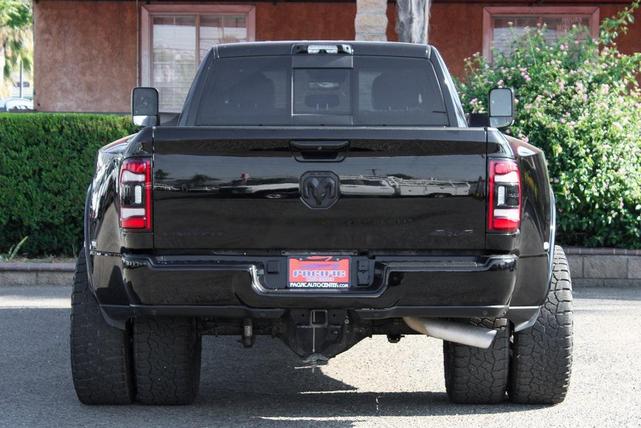 Photo of 2022 Diamond Black Crystal Pearlcoat RAM 3500