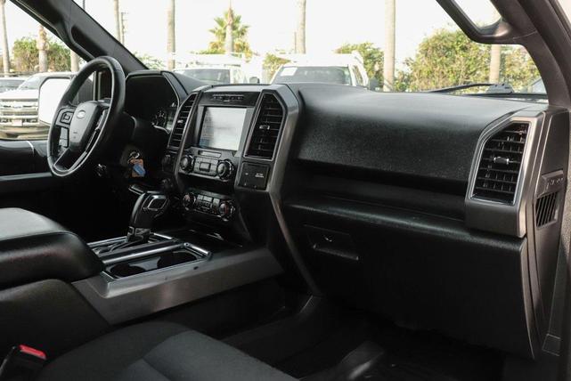 Photo of 2019 Oxford White Ford F-150