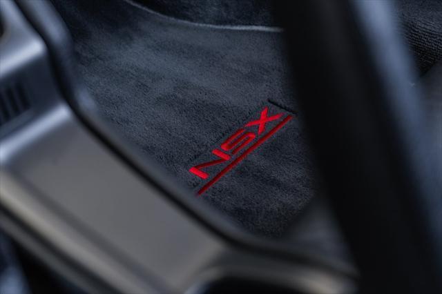 Photo of 1991 Red Acura NSX