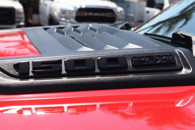 Photo of 2019 Flame Red Clearcoat RAM 1500