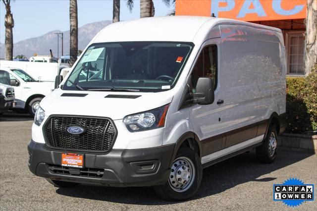Photo of 2023 Oxford White Ford Transit-250