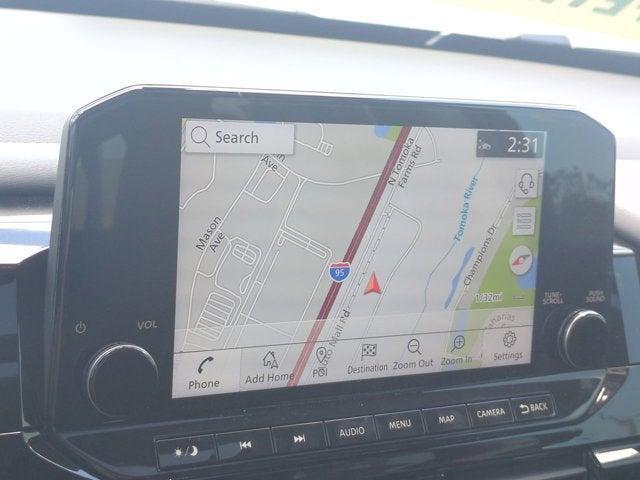 Photo of 2025 Everest White P Nissan Pathfinder