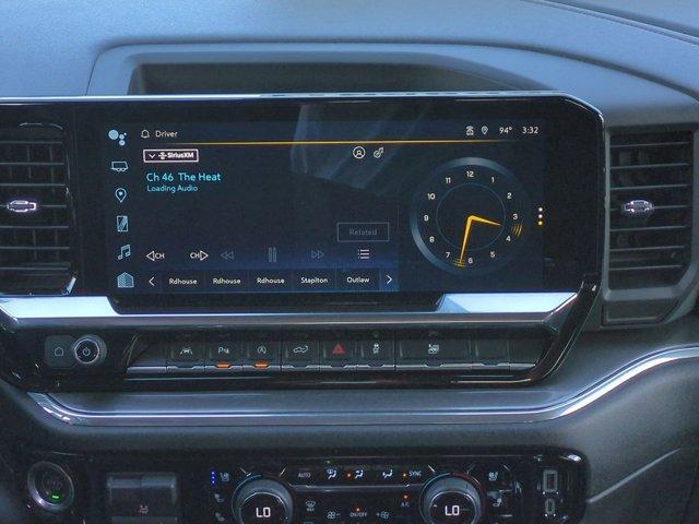 Photo of 2024 Iridescent Pearl Tricoat Chevrolet Silverado 1500