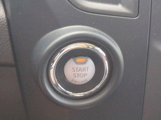 Photo of 2024 Gun Metallic Nissan Titan
