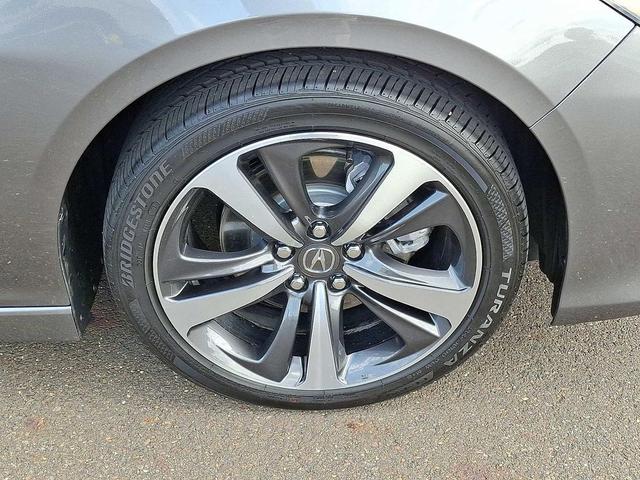 Photo of 2025 Liquid Carbon Metallic Acura TLX