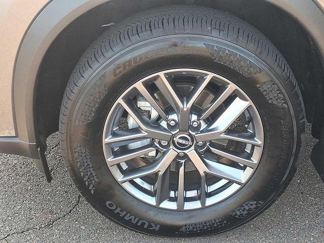 Photo of 2025 Gun Metallic Nissan Rogue