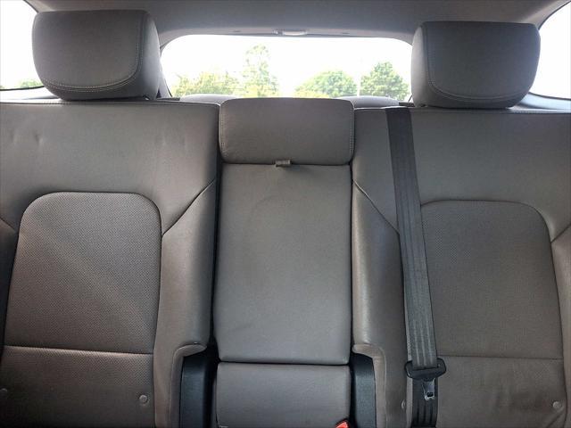 Photo of 2019 Monaco White Hyundai Santa Fe XL