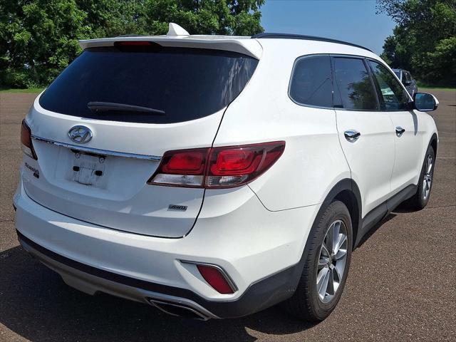 Photo of 2019 Monaco White Hyundai Santa Fe XL