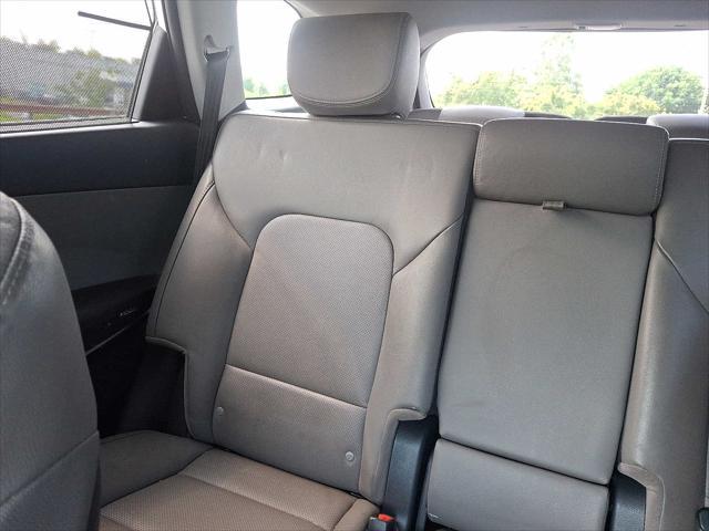 Photo of 2019 Monaco White Hyundai Santa Fe XL
